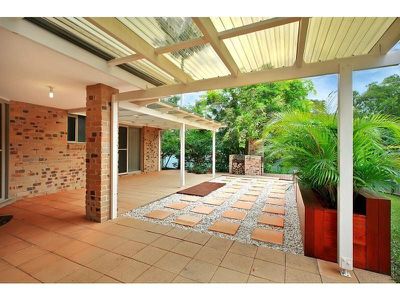 13 Hooper Crescent, Tewantin