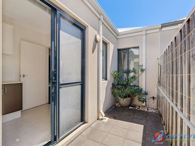 25A Second Avenue, Claremont