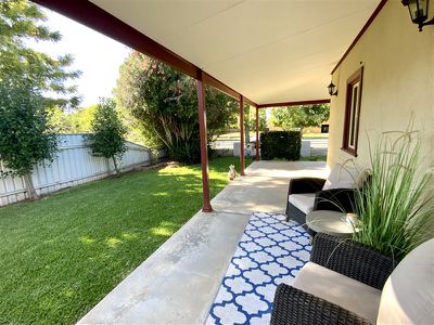 14 Bathurst Street, Forbes