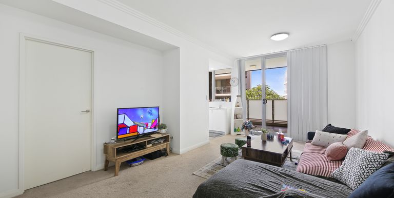 105 / 450 Peats Ferry Road, Asquith
