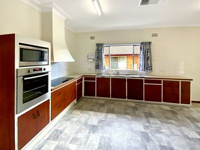 4 Gale Street, Forbes