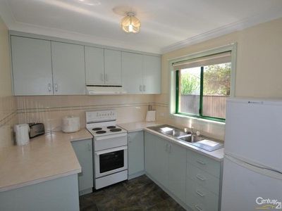 8B Ellis Park Close, Dubbo