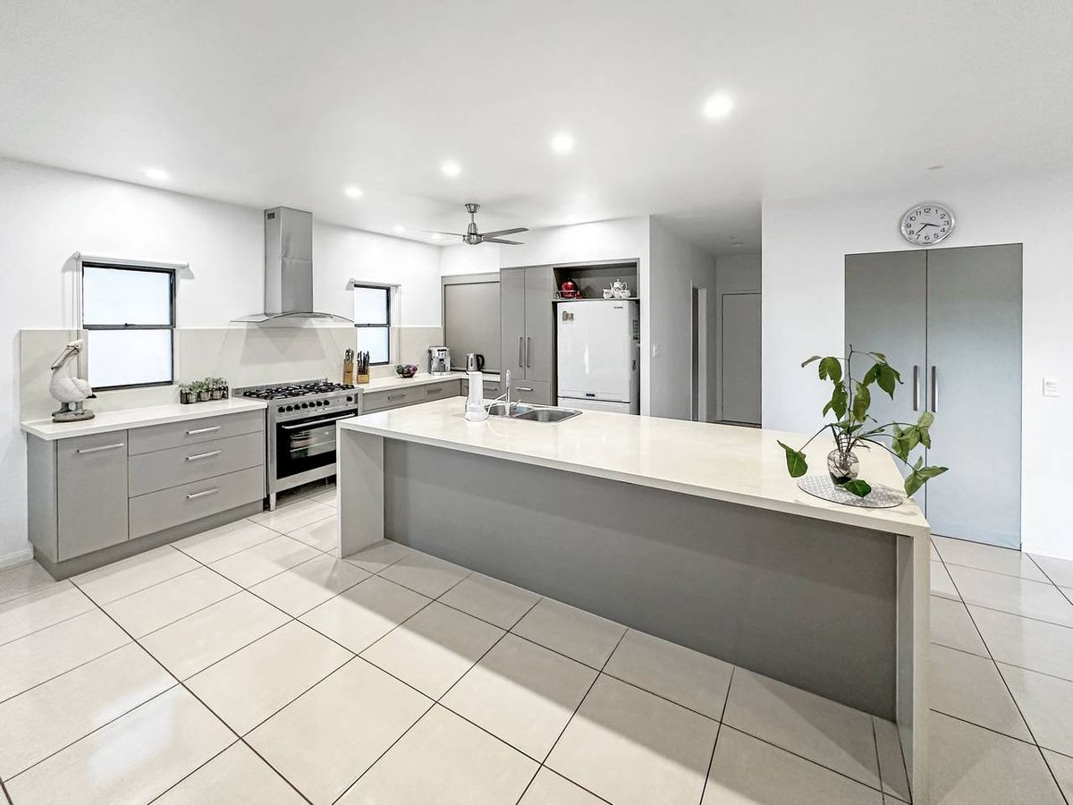 8 Agnew Street, Atherton