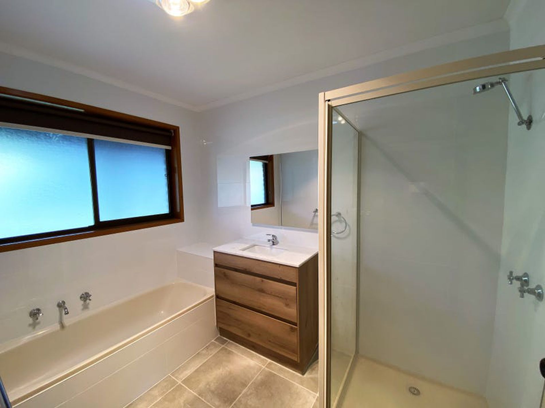 4 Royal Crescent, Hamlyn Heights