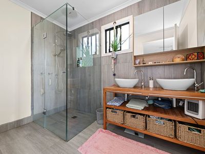 66 Hall Road, Heathcote