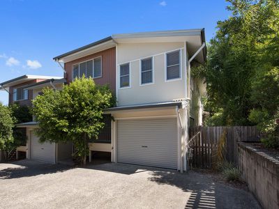 1 / 8 Lackeen Street, Everton Park