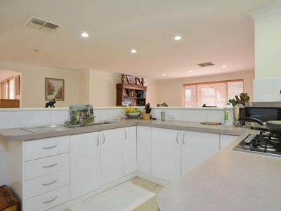 11 Parry Way, Boulder