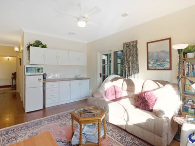 2 Blacksmiths Lane, Central Tilba