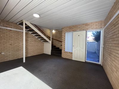 5 / 4-6 Goode, Dubbo