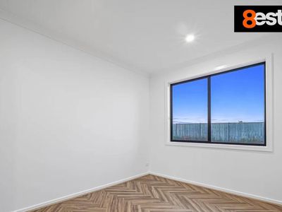 33 Thyme Crescent, Fraser Rise