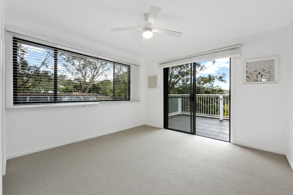 10 Mondy Crescent, Avoca Beach