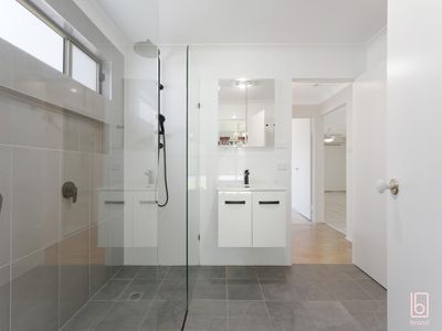 3 Renee Close, Lake Haven