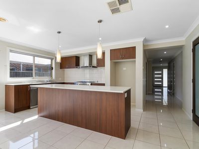 12 Relph Avenue, Sale