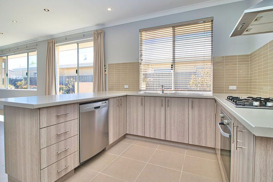 11 Strathmore Close , Baldivis