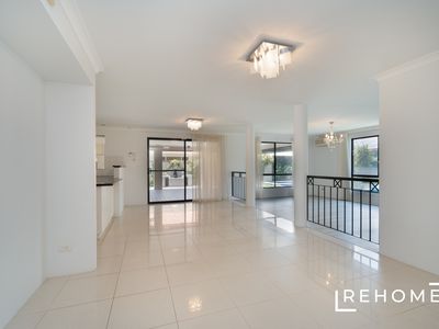 15 THURLOE WAY, Canning Vale