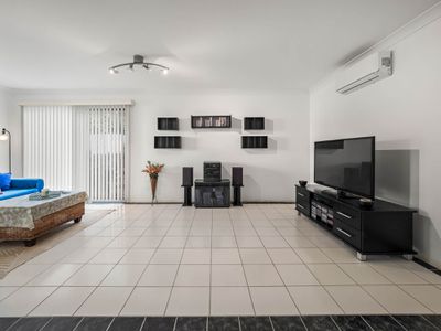 6 Bartlett Terrace, Redland Bay