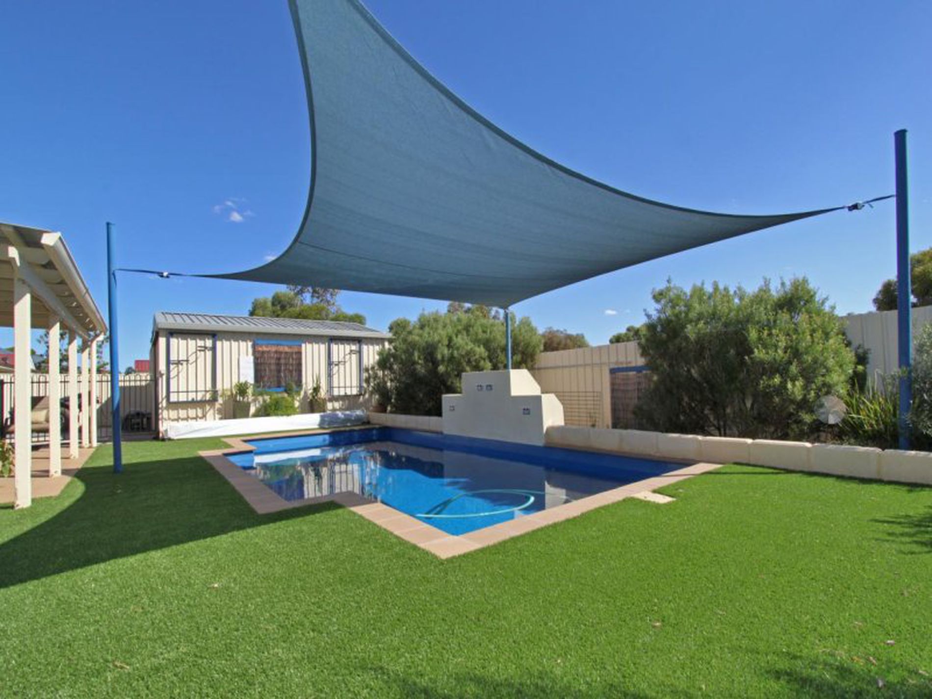 17 Vitali Crescent, Somerville