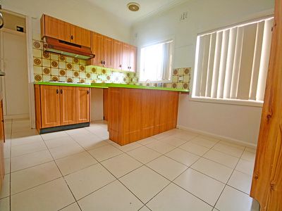 20 / Glamis Street, Kingsgrove