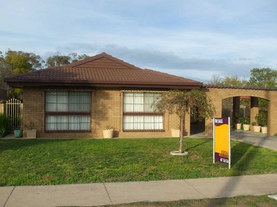 19 Carter Street, Horsham
