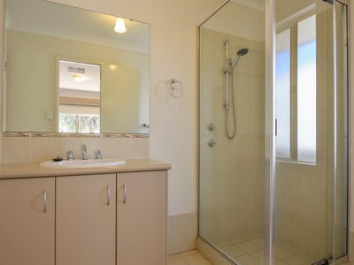 31 Paddington Drive, Hannans