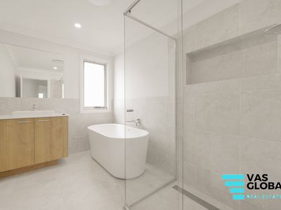 21 Bushel Approach, Gilead