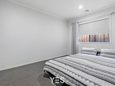 18 Sutil Drive, Clyde North