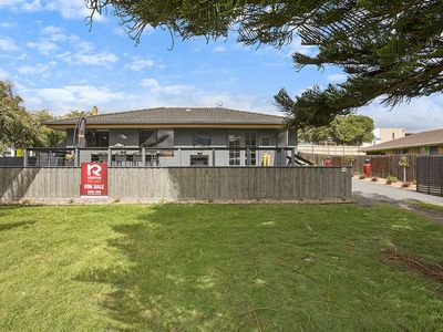 1 / 134 Griffith Street , Port Fairy