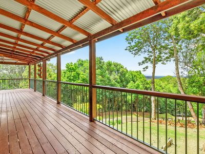 10-12 Main St, Montville