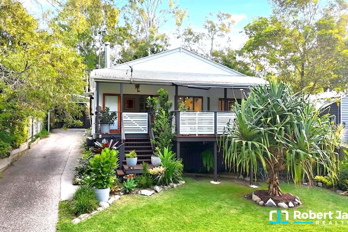 12 Morning Glory Dr, Cooroibah
