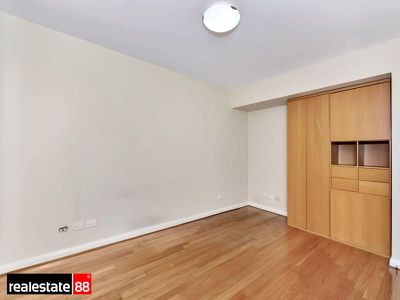 64 / 78 Terrace Road, East Perth