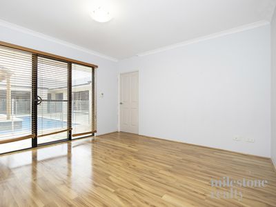 2 Boldini Way, Tapping
