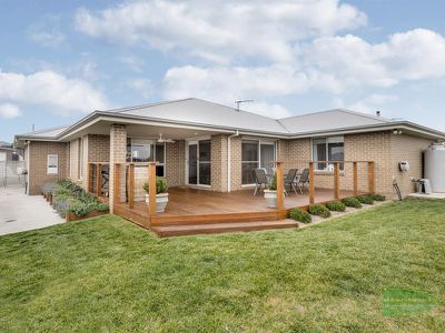 13 Dillon Drive, Kelso