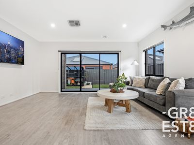 11 Sacramento Street, Clyde North
