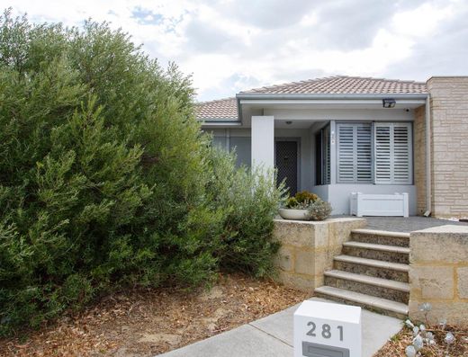 Fully Furnished Home for Rent – Available Now
📍 281 Arthur Street, Dayton WA 6055