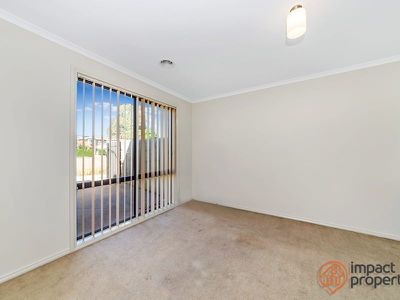 63 Mary Gillespie Avenue, Gungahlin