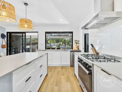 8 Gympie Street South, Landsborough