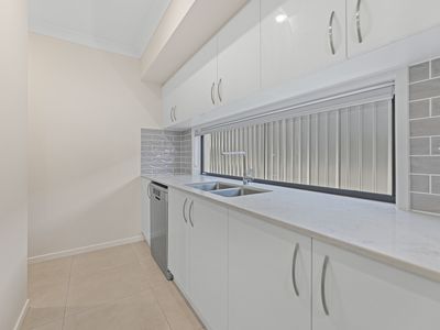 8 Sunset Street, Morayfield