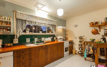 12 Graneel Grove, Berwick