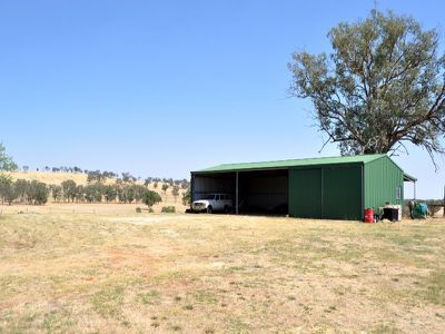 Urana Road, Jindera