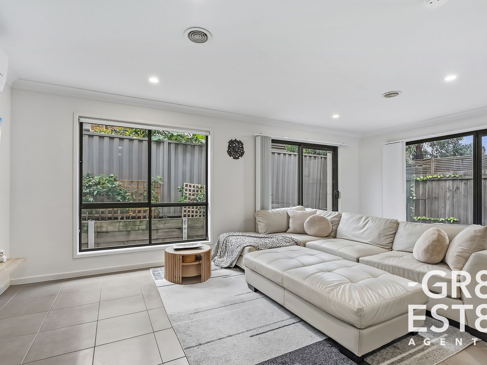 2 Nebula Lane, Cranbourne East