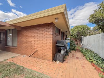 1 / 4 Drummond Street, Swan Hill