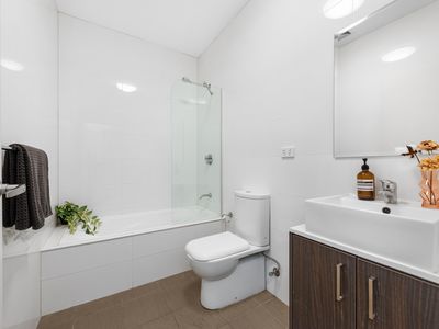 903 / 3 Weston Street, Rosehill