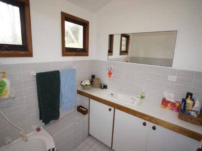 2 / 24 Perrumba Street, Hawks Nest