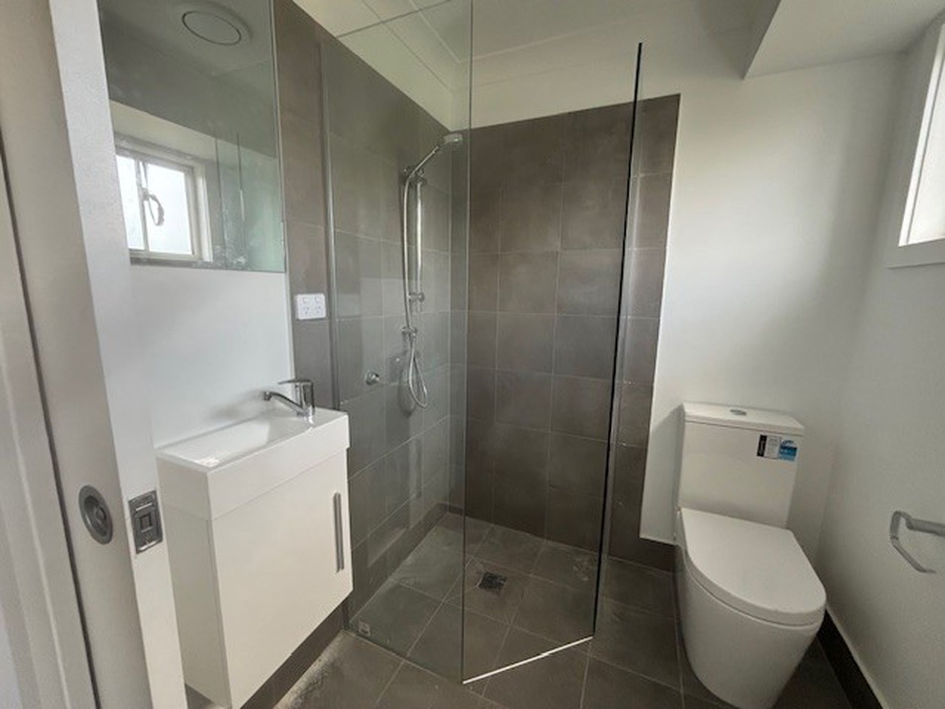 22 Strawberry Terrace, Glendale