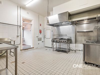 2 / 107 Princes Highway, Milton