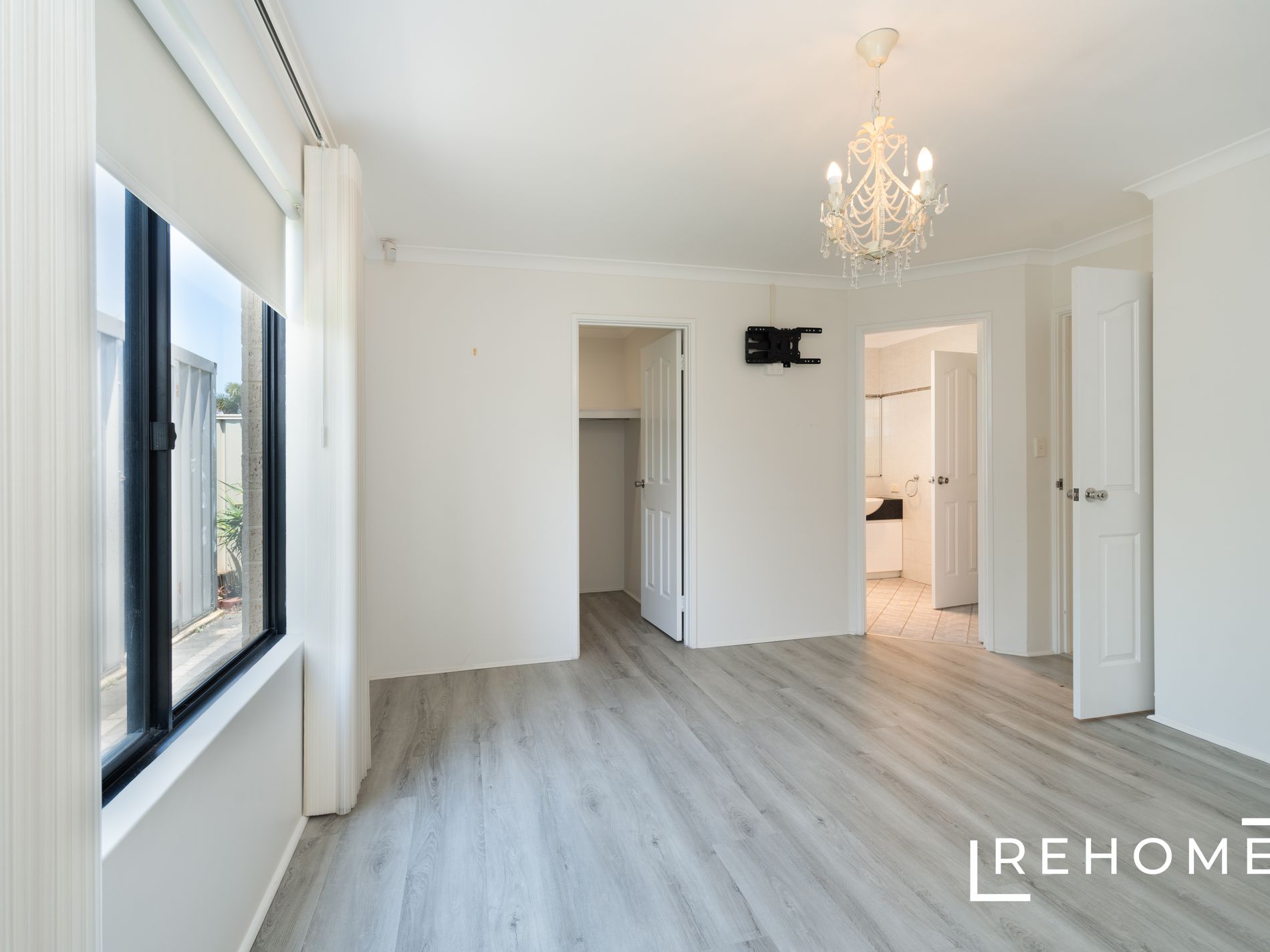 15 THURLOE WAY, Canning Vale