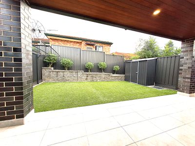 1 / 82 Centaur Street, Revesby