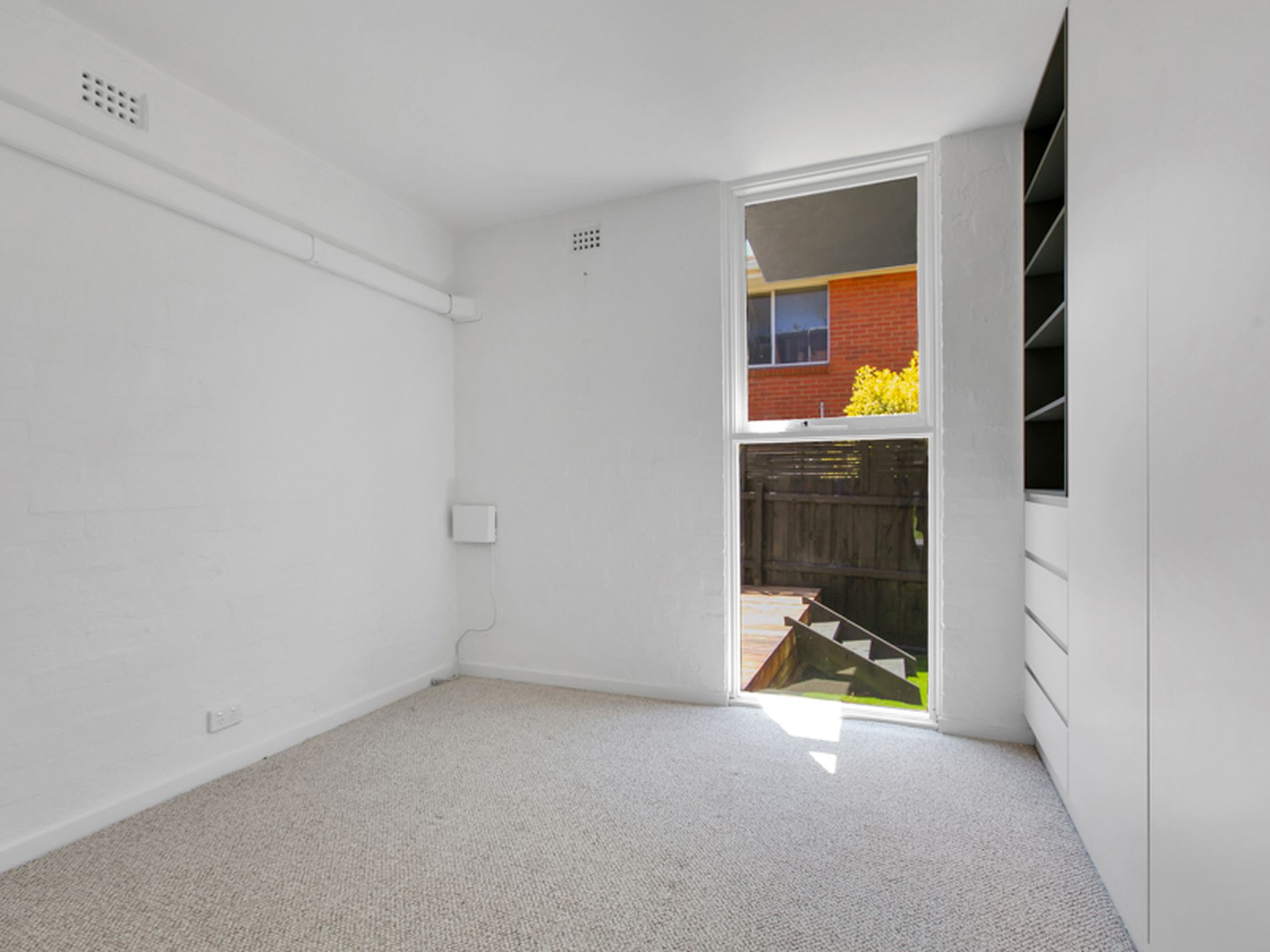 1 / 277 Nicholson Street, Seddon