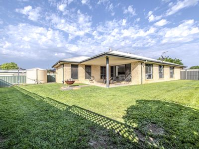 8 Ashlundie Crescent, Dubbo