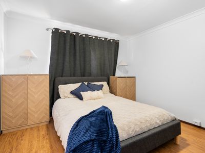 15 Robertson Street, West Lamington